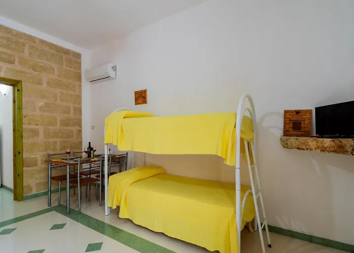 Domus Mea Salento Arazzo Giallo * 乌真托